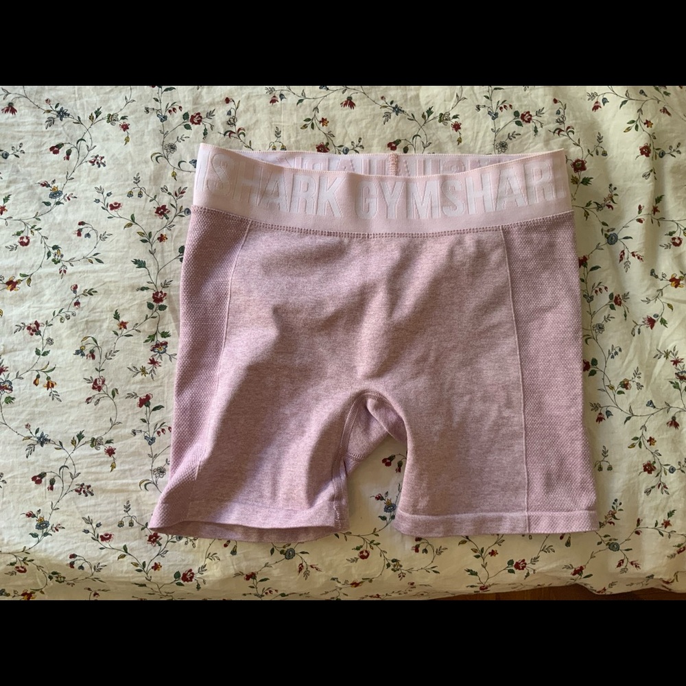 Gymshark flex shorts pink